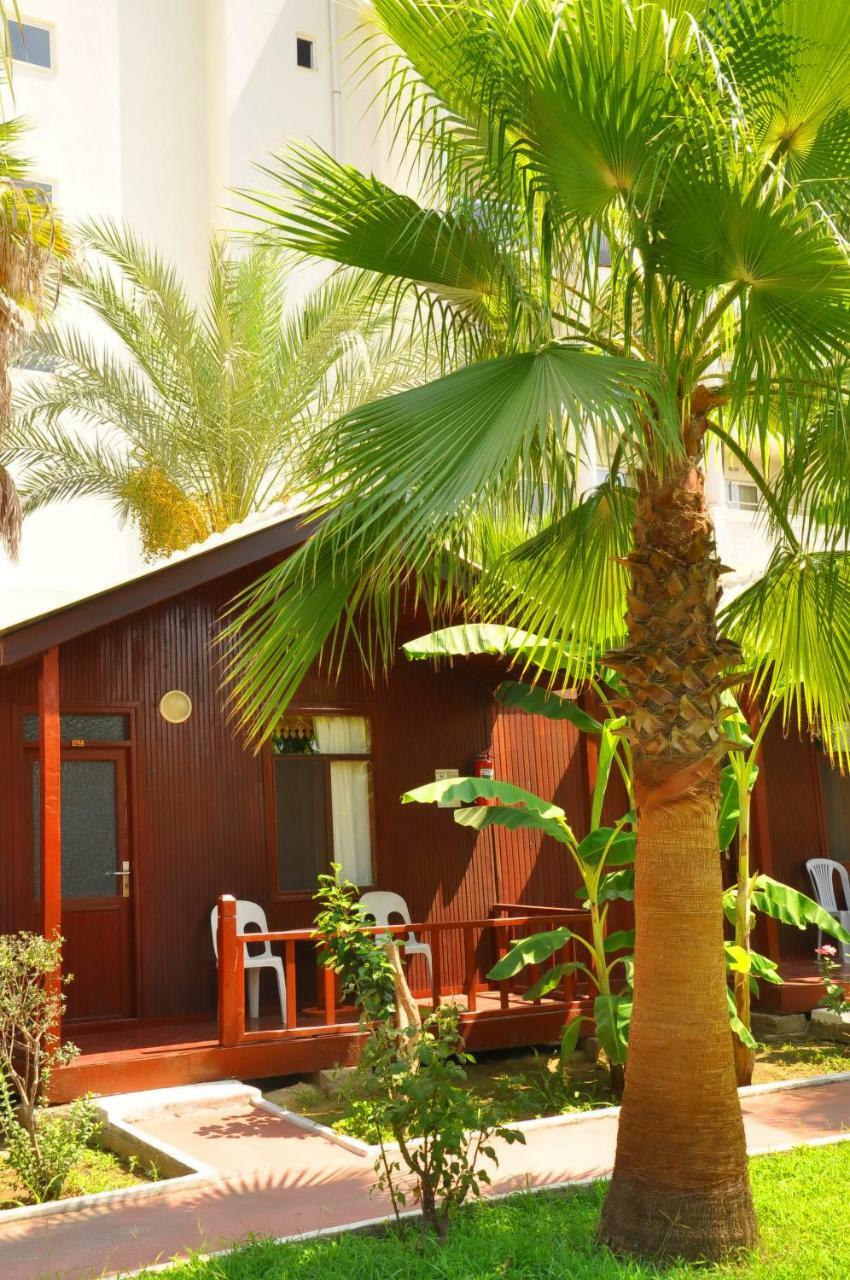 Dream Park Bungalow Titreyengol Exteriör bild